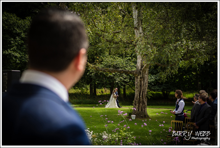 The Groom sees his Bride for the first time