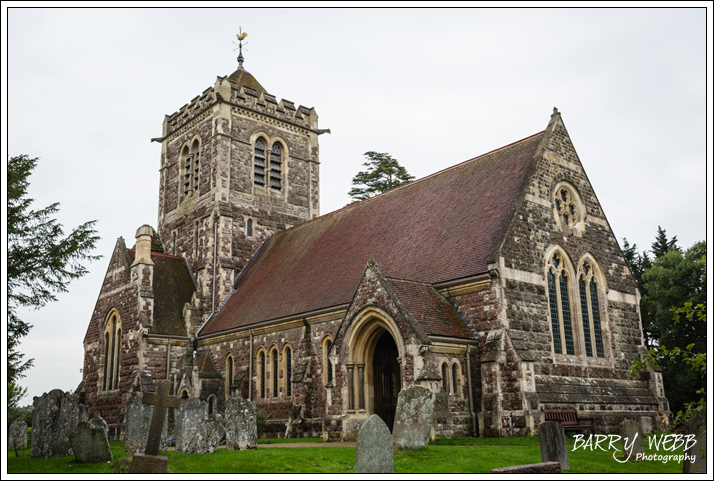 Wedding at St Giles' Church in Shipboourne